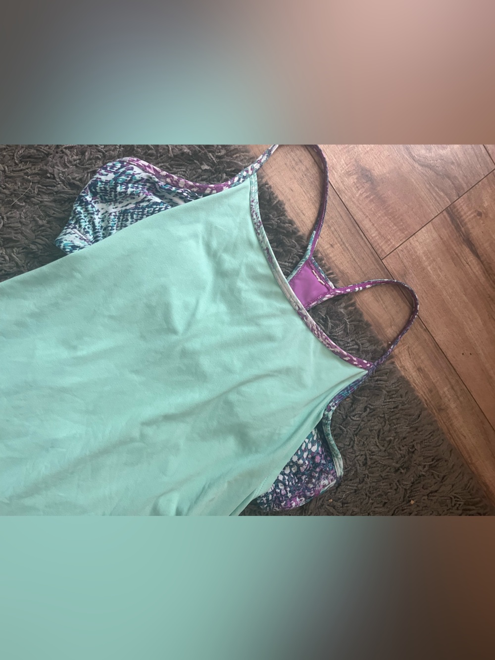 Workout Top - Picture 3 of 4